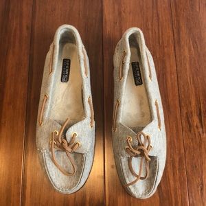 Gray sperry loafers